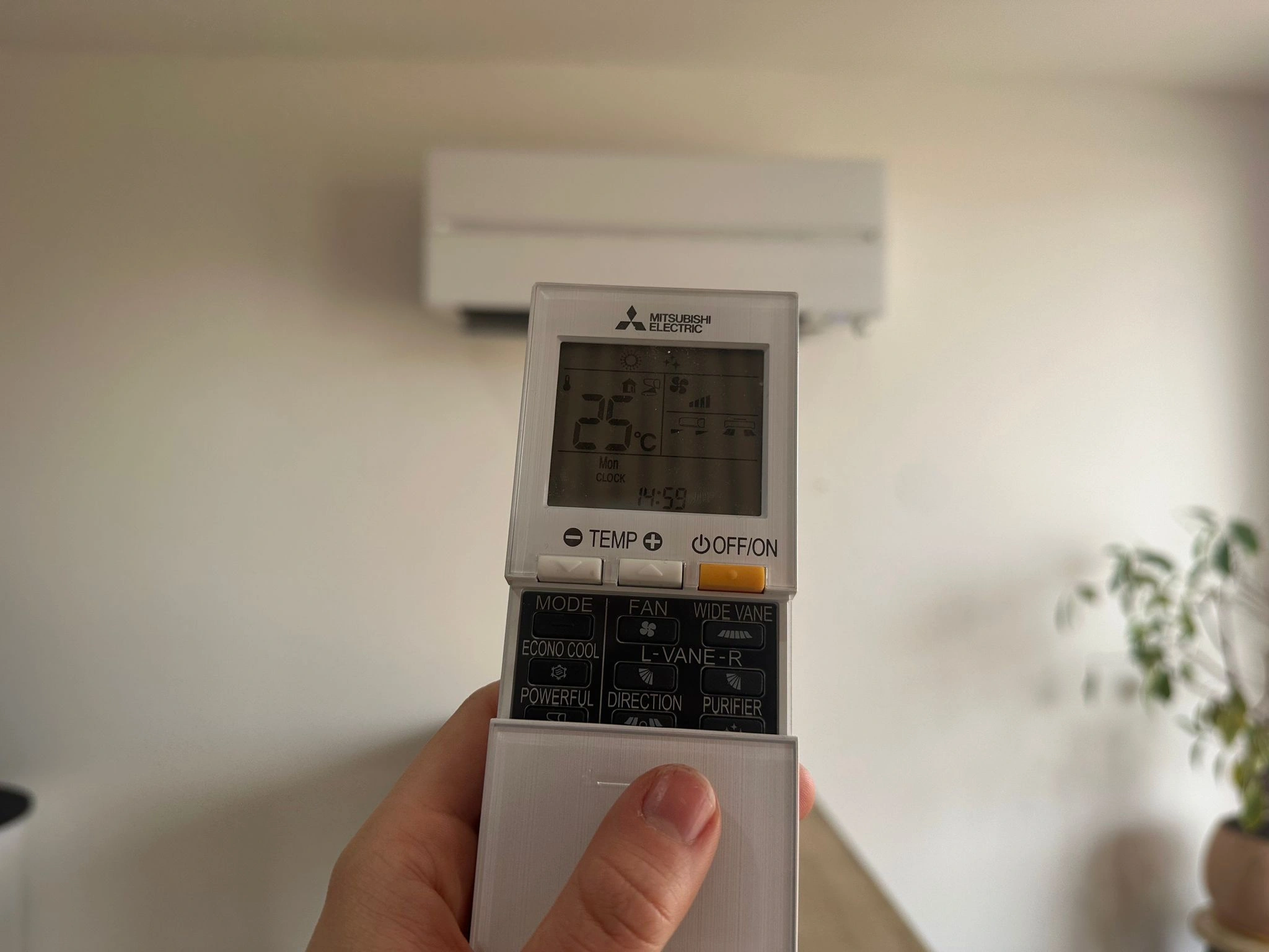 Locaux et habitations invivables avec la hausse des températures en Auvergne : la pompe à chaleur air air comme solution efficace pour retrouver le confort